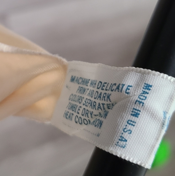 Vintage Nude Vanity Fair Nylon Antron Slip Nightie size 34 - Picture 10 of 10